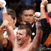 ‘교사 복서’ 혼, 파퀴아오에 판정승 거두며 첫 챔피언 등극