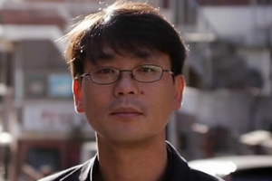 ‘특별복권’ 두달 만에…송경동 시인 집시법 위반 벌금형