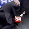 CNN 때려눕힌 트럼프