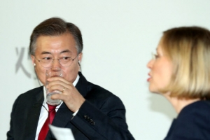 문 대통령 “한미동맹, 할 말은 하는 관계로 가야”