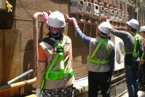 성남 3만3170곳에 특수형광물질 도포 침입범죄 발생률 3년간  24.5% 줄어