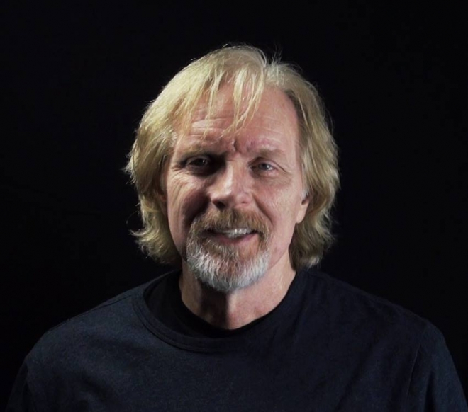 ‘워킹데드’의 목소리 랜디 쉘, 스카이다이빙 사고로 사망