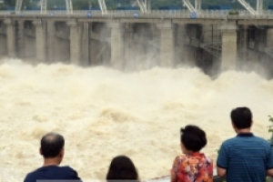 안전처 “집중호우로 6명 사망, 115억 재산피해…지원금 先지급”