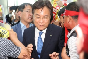 한수원 사장, 신고리 5·6호기 건설 영구중단 거듭 반대