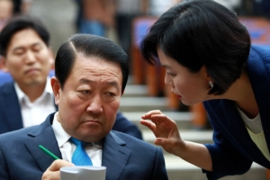 박주선 “임종석, 추 대표 발언 사과…‘추경 통과 절박하다’”