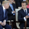 ‘공손해 보이는’ 트럼프 대통령, 마크롱 프랑스 대통령과 대화중