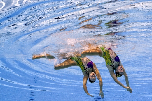 [포토] ‘환상의 호흡’ 물 밑 연기