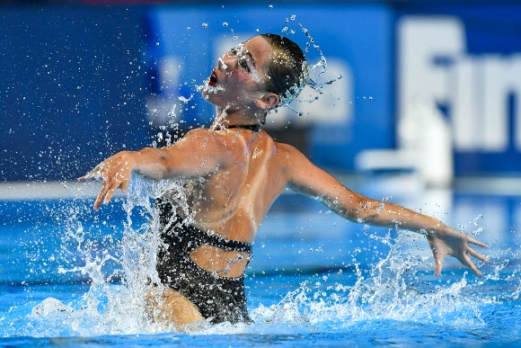 [포토] 북한 싱크로나이즈드 ‘화려한 물보라’