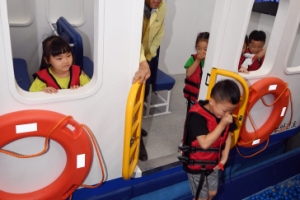 해양선박 탈출법 배워요