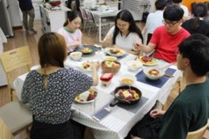 혼밥 지겨운 금천 청년  ‘대대식당’으로 오세요