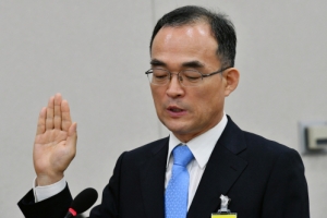 국회 법사위, 문무일 인사청문보고서 채택…“청문회 직후 바로”