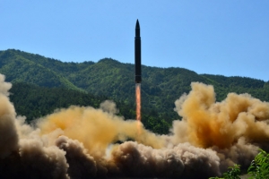 북 ICBM 아니라는 러…의도된 어깃장? 탐지 무능력?