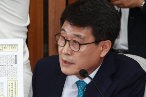 국민의당 김광수 의원 “가정폭력 아니다…선거운동 돕던 여성” 해명