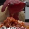 ‘하하랜드’ 수탉 아리, 사람처럼 먹고 자는 수탉 ‘엄마바라기’