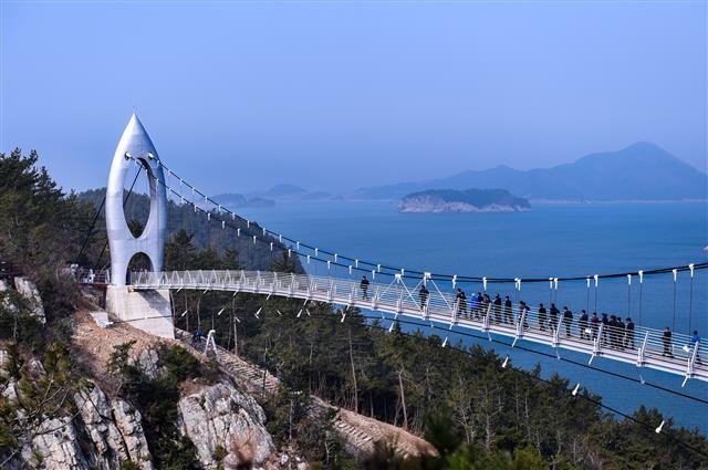 하화도 꽃섬다리. 여수시 제공