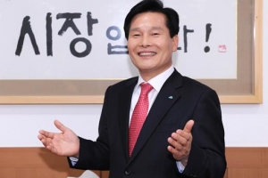 주철현 전남 여수시장 “에메랄드빛 바다, 섬 여행 힐링 가득”