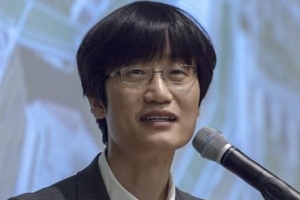 이해진 네이버 창업자 국감 증인 첫 출석···카카오 김범수 ‘불참’