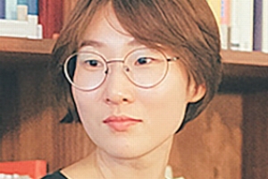 “문단 내 권력구조 변함 없어…표절·성폭력 여전히 미해결”