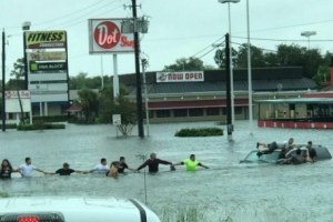 기후변화가 허리케인이 뿌리는 강우량 15%나 늘린다