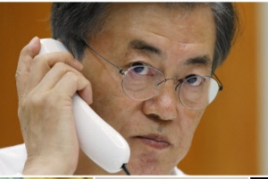 문 대통령, 메르켈과 통화…“최고로 강력한 제재와 압박”