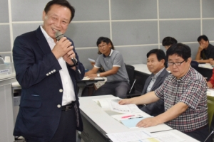 [현장 행정] “내가 사는 골목부터 바꿔라”  금천구청장의 ‘자치학개론’