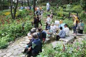 강북스토리 ‘야생 꽃샘길’