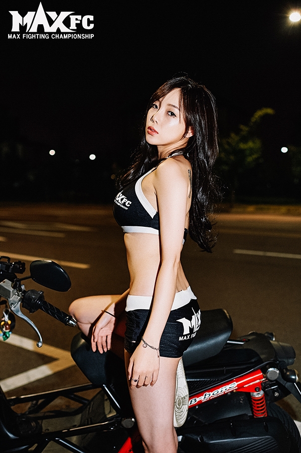 심채원.