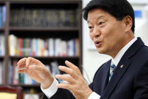 [자치 단체장 25시] 볼품 없어진 을지로 클러스터형 육성… ‘볼품 있는 귀한 중구’