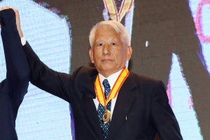 근로정신대 피해 지원 일본인 2명 광주시 명예시민증 받아