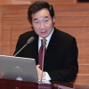[서울포토] 답변하는 이낙연 국무총리