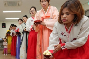 한복 곱게 차려입고 차례 배워요