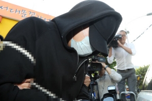 남경필 아들, 구속영장 검토…‘아버지에 할 말 없나’ 질문에 묵묵부답