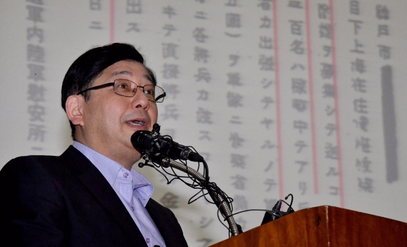 호사카 교수 “일본 정부, 위안부 법적 책임 있다”
