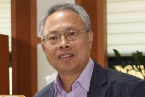 “공보의 비결은 인적 네트워크”