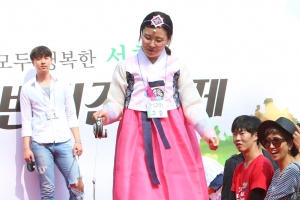 “서초구 반려견 패션왕은 나야 나!”