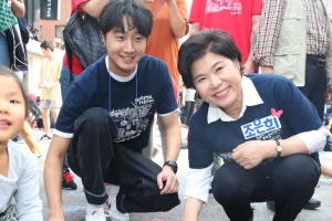 서리풀 페스티벌 참석한 조은희-정일우