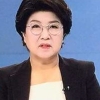 KBS 파업에 달라진 뉴스풍경…안경 낀 중년 여성 앵커 호평
