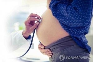 ‘저출산 여파’ 문 닫는 산부인과에 갈 곳 잃은 산모들