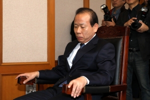 “힘내라~! 김이수”…SNS 옹호 캠페인에 동참