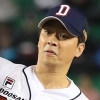 ‘두산 NC’ 2차전 시구하는 정상훈 “날이 오져서 오지지 않아서..”