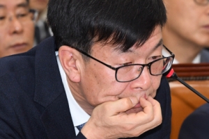 김상조 “재벌 혼내줬다 발언, 진의 아냐···가볍게 던진 말”