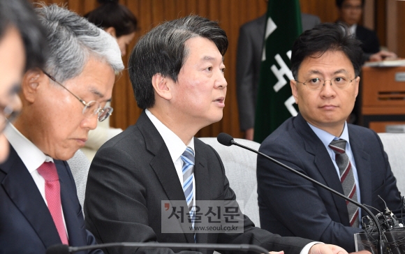 [서울포토] 발언하는 안철수 대표