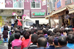 토요일엔 드라마 촬영지서 장보고 가세요~
