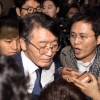 [서울포토] ‘험난한 국감 출석’ 고대영 KBS 사장