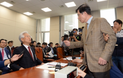 국감 증인 고영주, 한국당 의총 참석 “가면 안 되나…왜 문젠가”