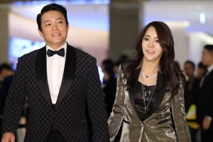 ‘갑질 논란’ 이범수 아내 이윤진, SNS에 심경 고백