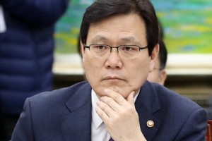 금융위  “이건희 차명계좌 4조4000억 인출 재점검”