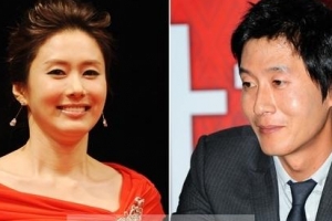 “또 올게” 김지수, 故 김주혁 묘소 찾아 추모 ‘옛 연인이자 동료’