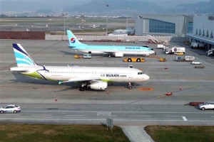 김해국제공항 여객 1600만명 시대, 신공항 개항 앞당겨야