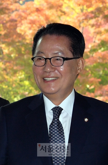 [서울포토] 환하게 웃는 박지원 전 대표